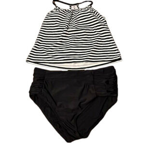 Kona Sol Tankini, top L and bottoms 16W/18W